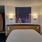 Отель Kyriad Caen Nord -