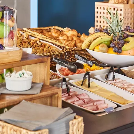 Kyriad Caen Nord - Hotel