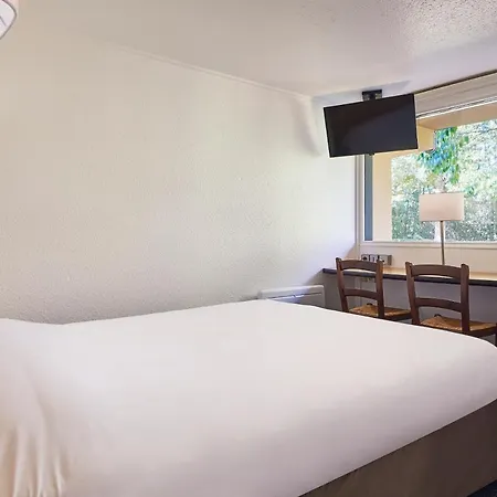 Kyriad Caen Nord - Hotel