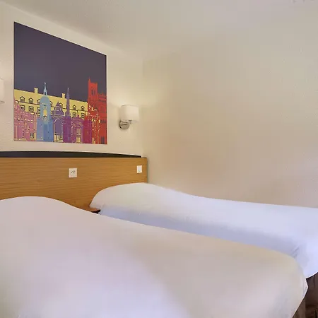Kyriad Caen Nord -