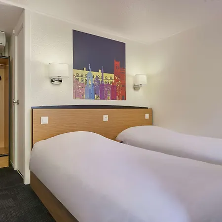 فندق Kyriad Caen Nord -