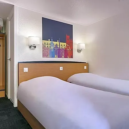 Kyriad Caen Nord -