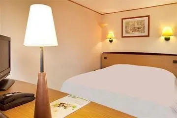 Kyriad Caen Nord - Hotel