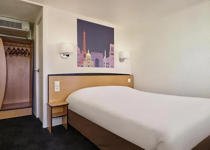 Kyriad Caen Nord - 3*