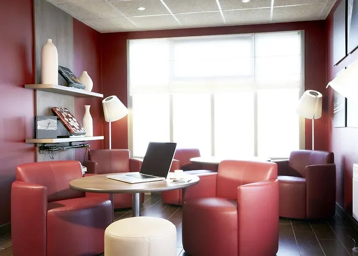 Hotel Kyriad Caen Nord -